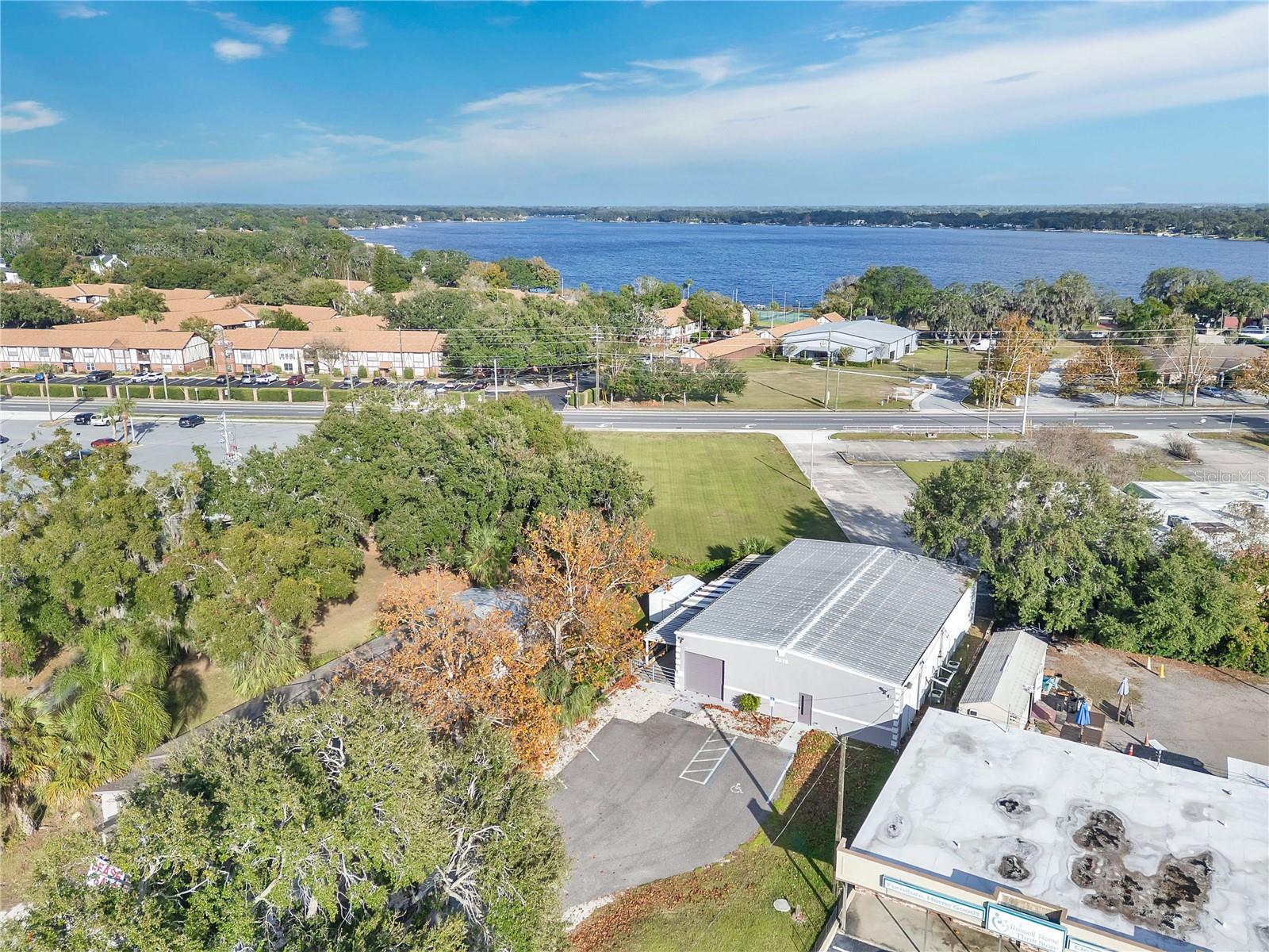 Image 40 of 47 For 5515 Orange Avenue