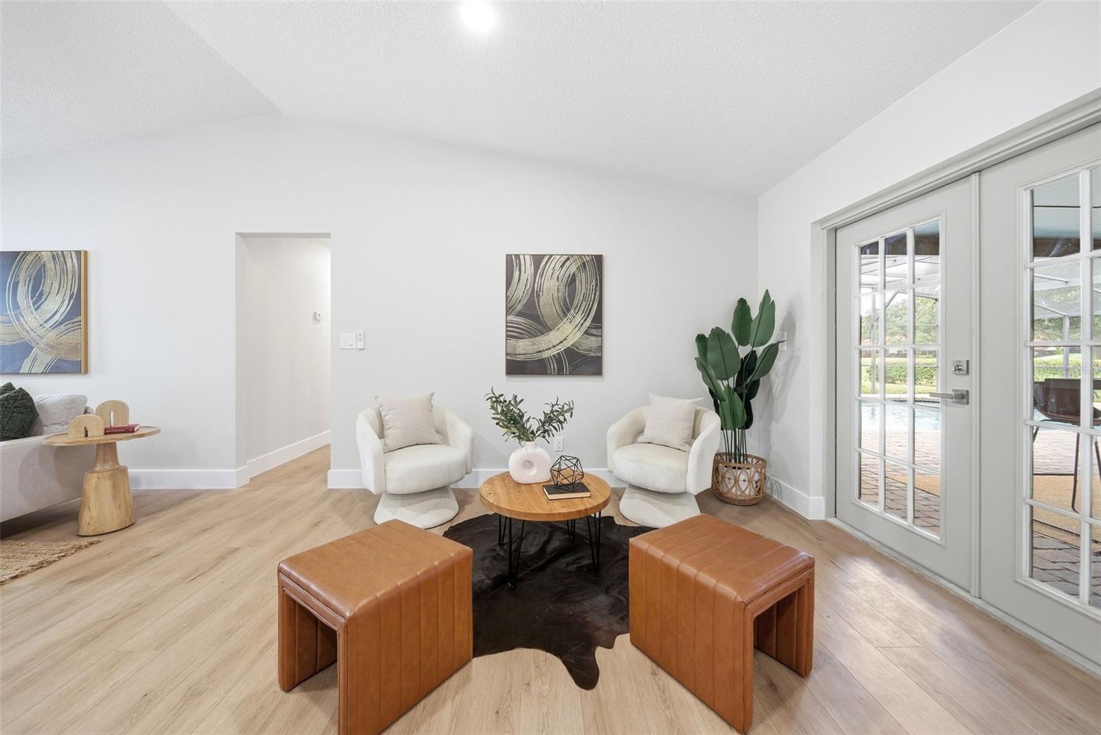 Image 13 of 44 For 7655 Persian Court