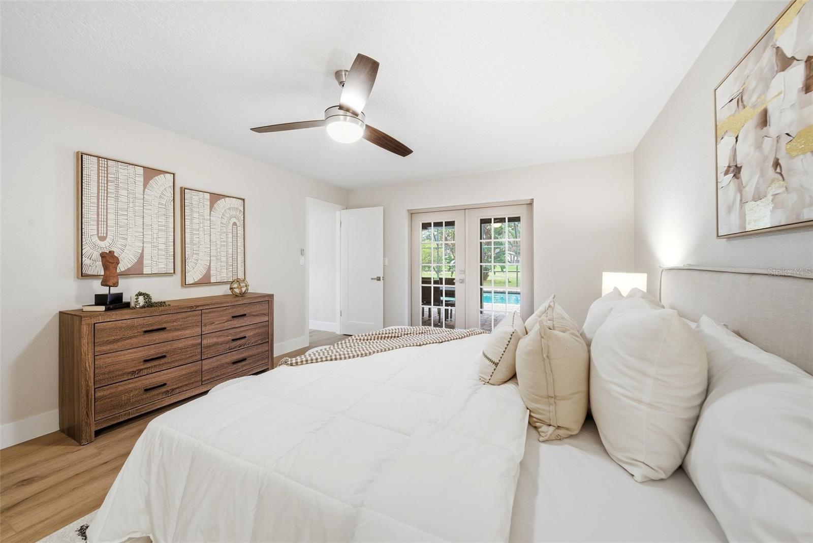 Image 17 of 44 For 7655 Persian Court