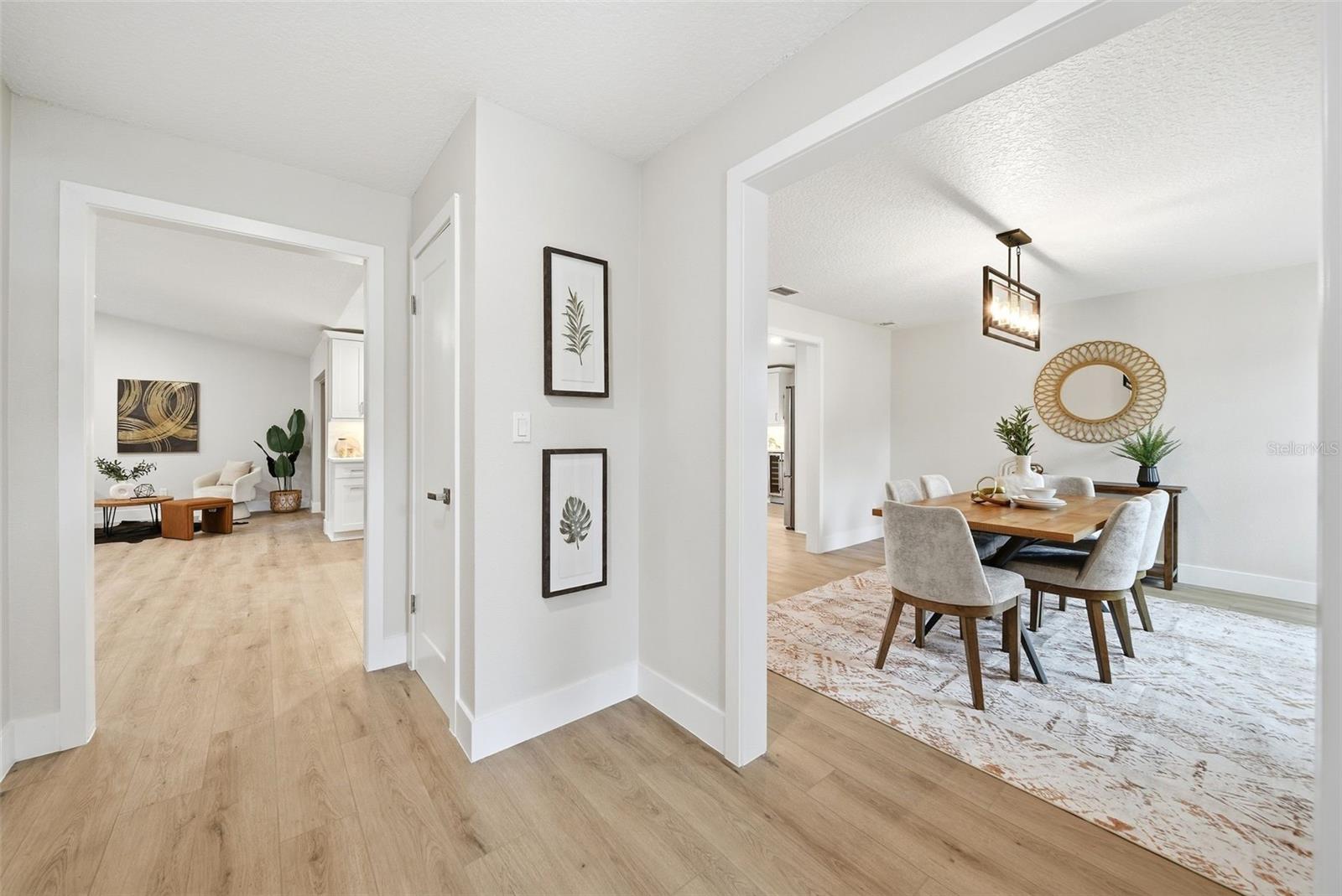 Image 4 of 44 For 7655 Persian Court