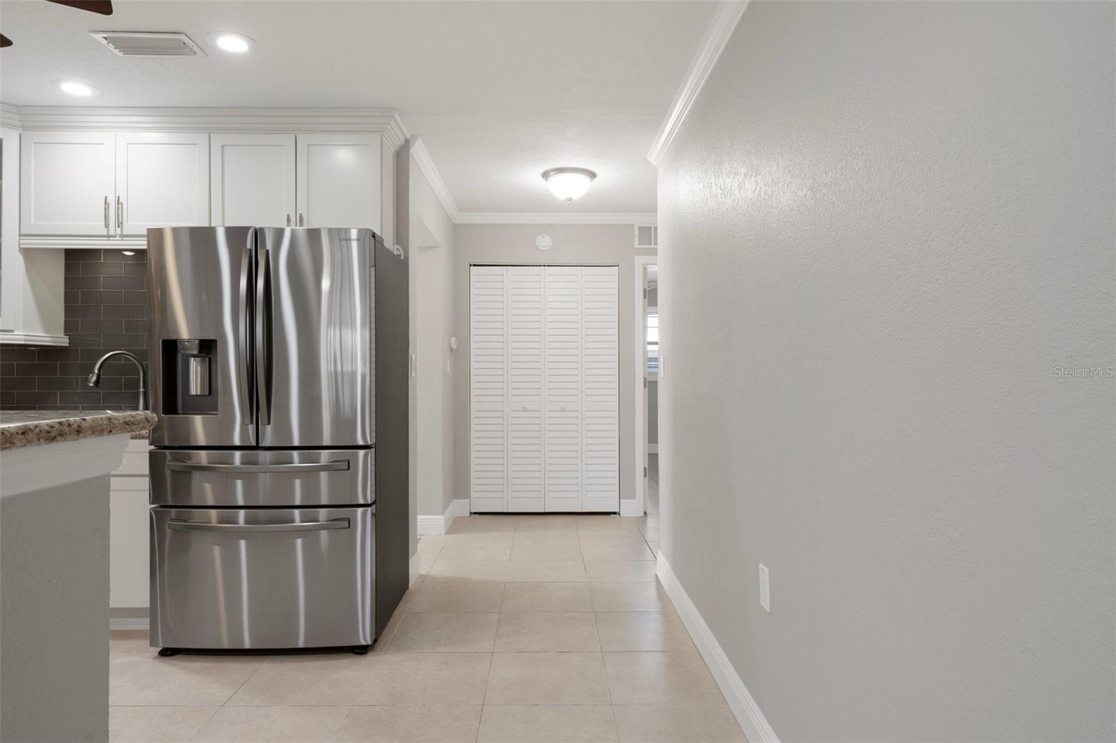 Image 15 of 50 For 5045 Pelican Drive