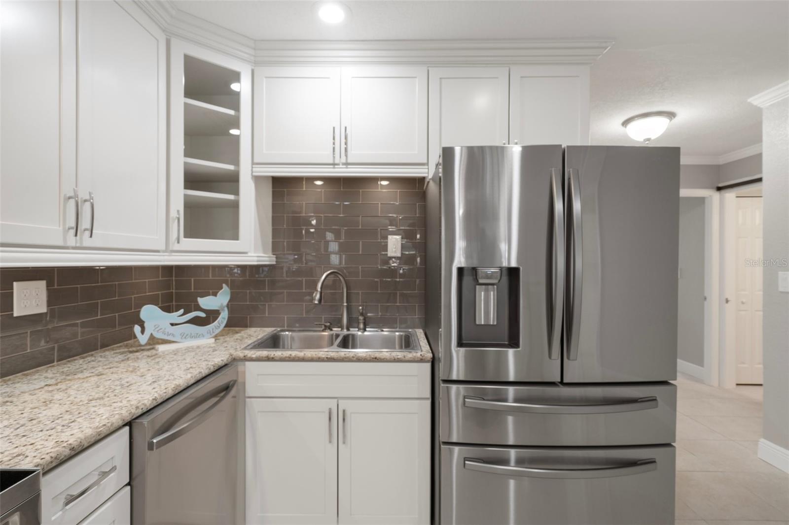 Image 19 of 50 For 5045 Pelican Drive