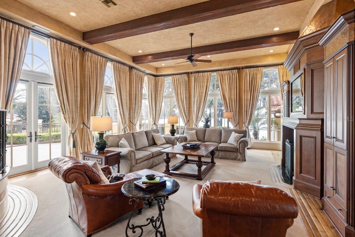 Image 17 of 67 For 2203 Via Tuscany