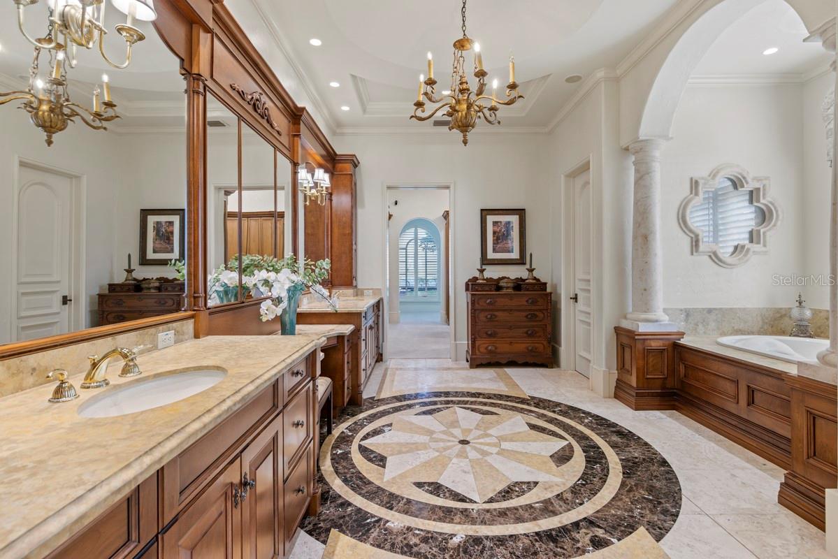 Image 21 of 67 For 2203 Via Tuscany