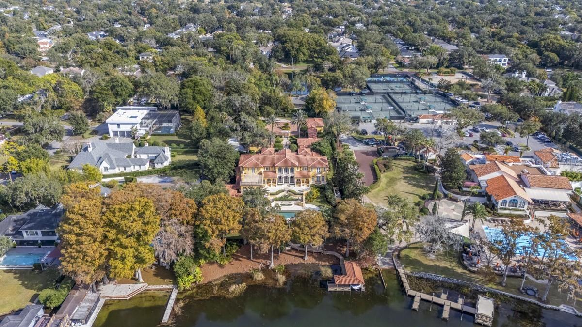 Image 7 of 67 For 2203 Via Tuscany