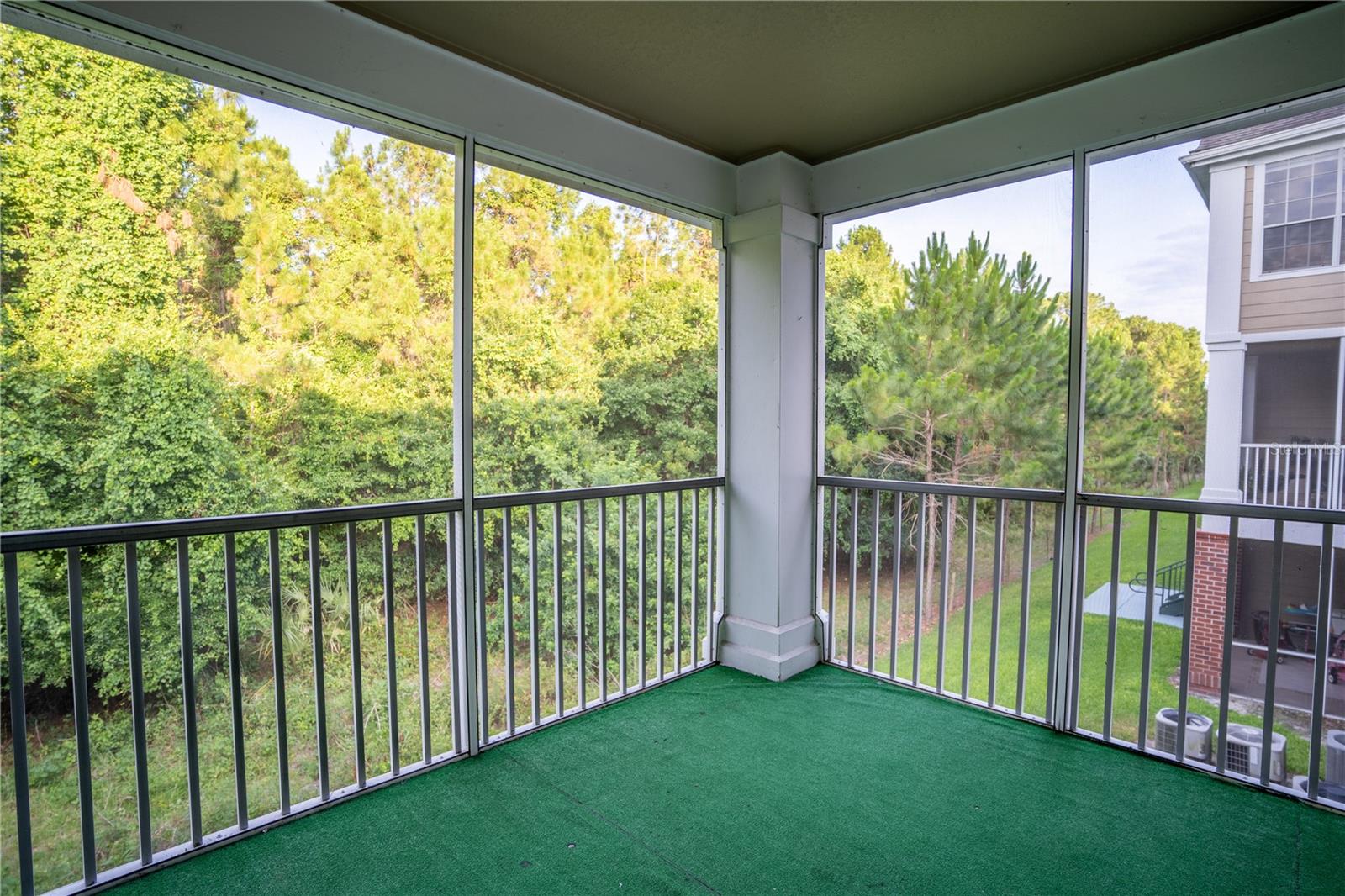 Image 15 of 22 For 13037 Mulberry Park Drive 5211