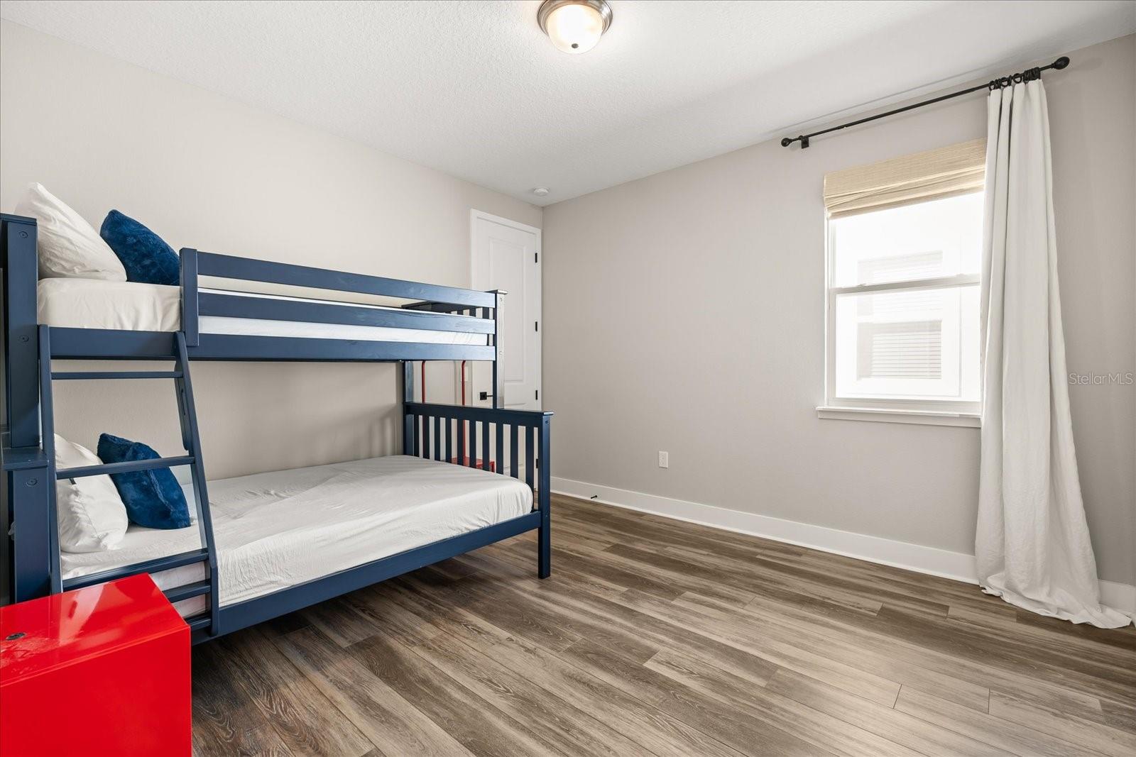 Image 43 of 62 For 7386 Alpine Butterfly Lane