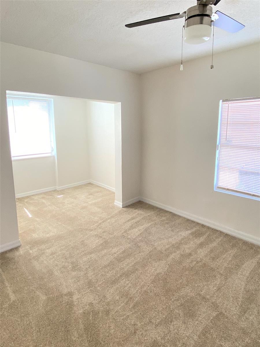 Image 5 of 15 For 275 Capen Avenue