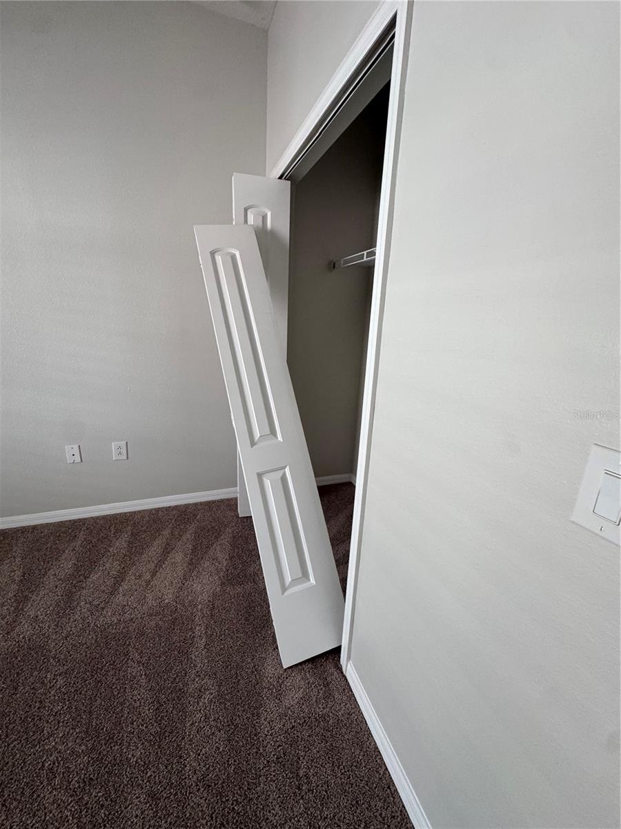 Image 18 of 30 For 6678 Goldenrod Road B