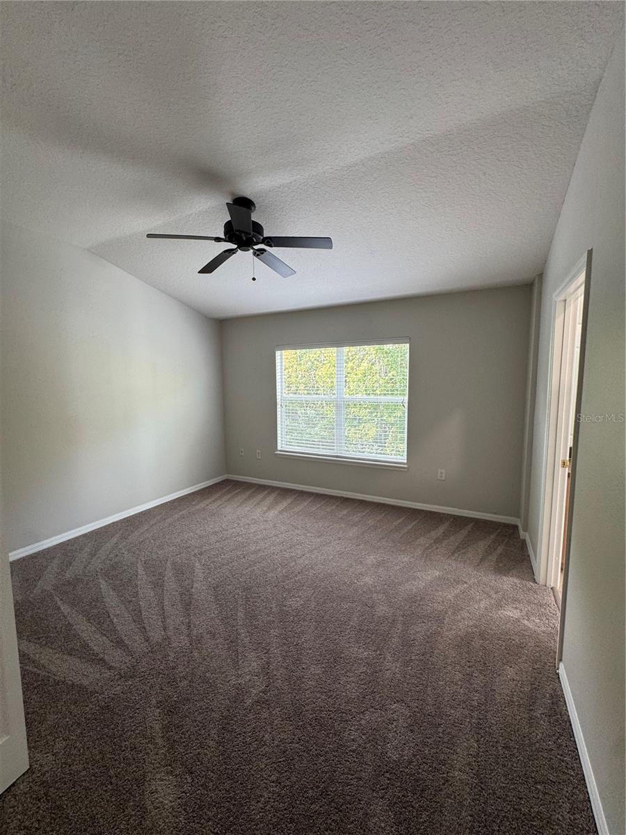 Image 21 of 30 For 6678 Goldenrod Road B