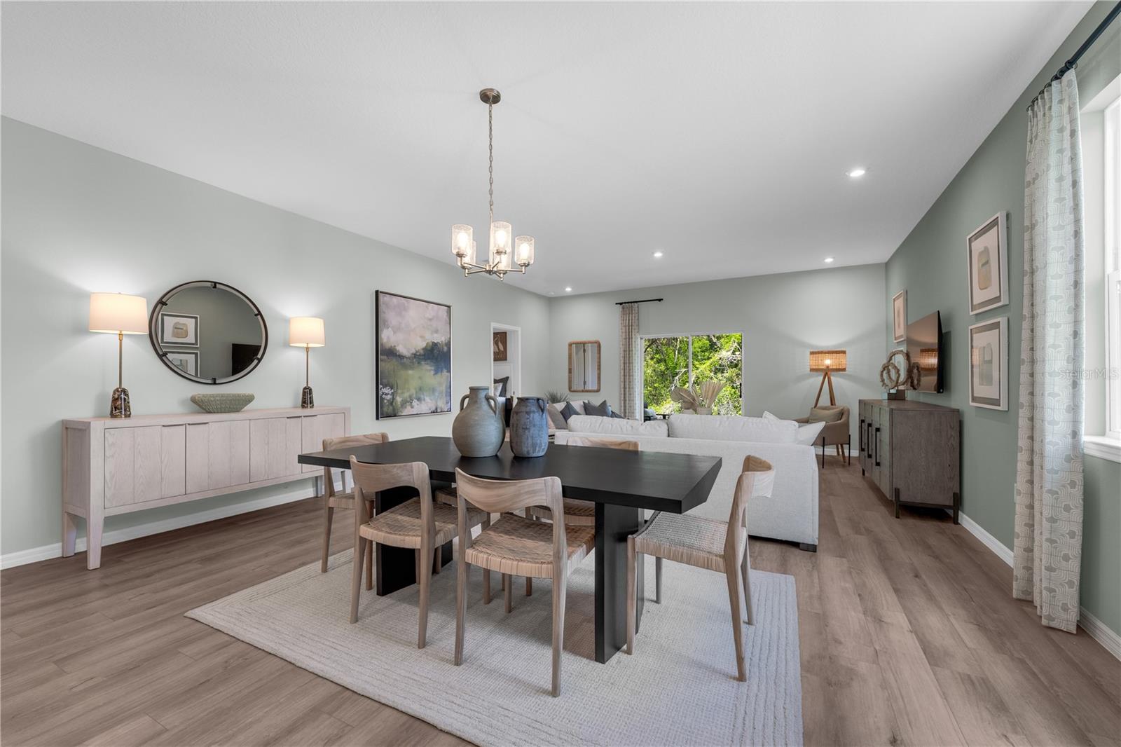 Image 13 of 38 For 12885 Trovita Drive