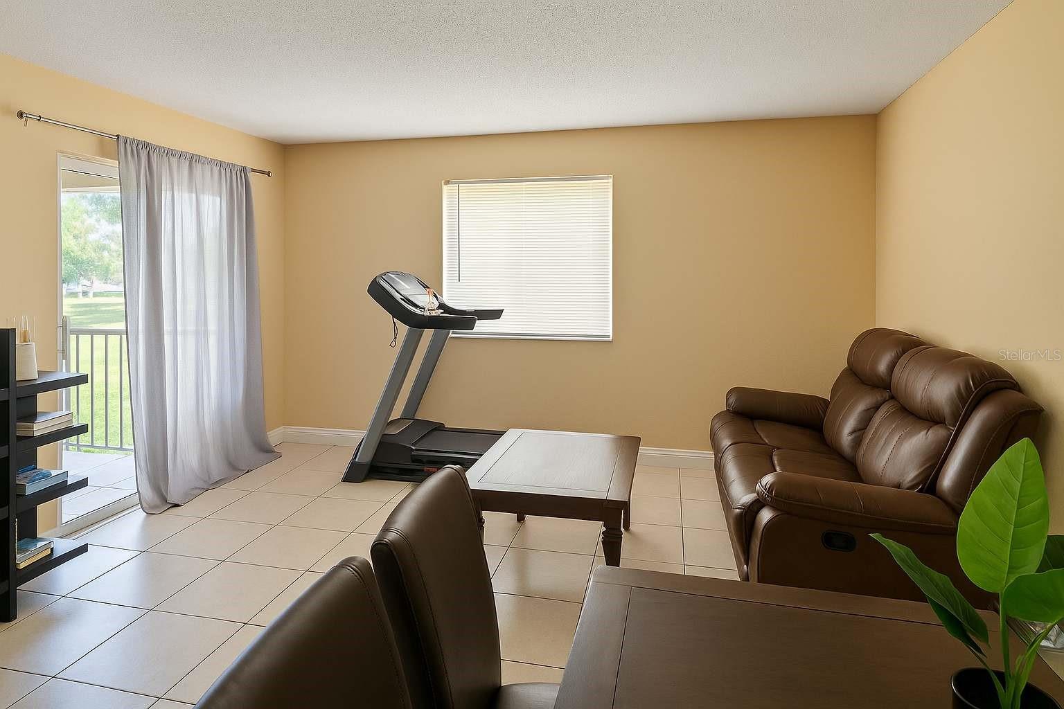 Image 4 of 7 For 6120 Forest Hill Boulevard 203