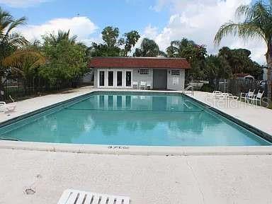 Image 5 of 7 For 6120 Forest Hill Boulevard 203