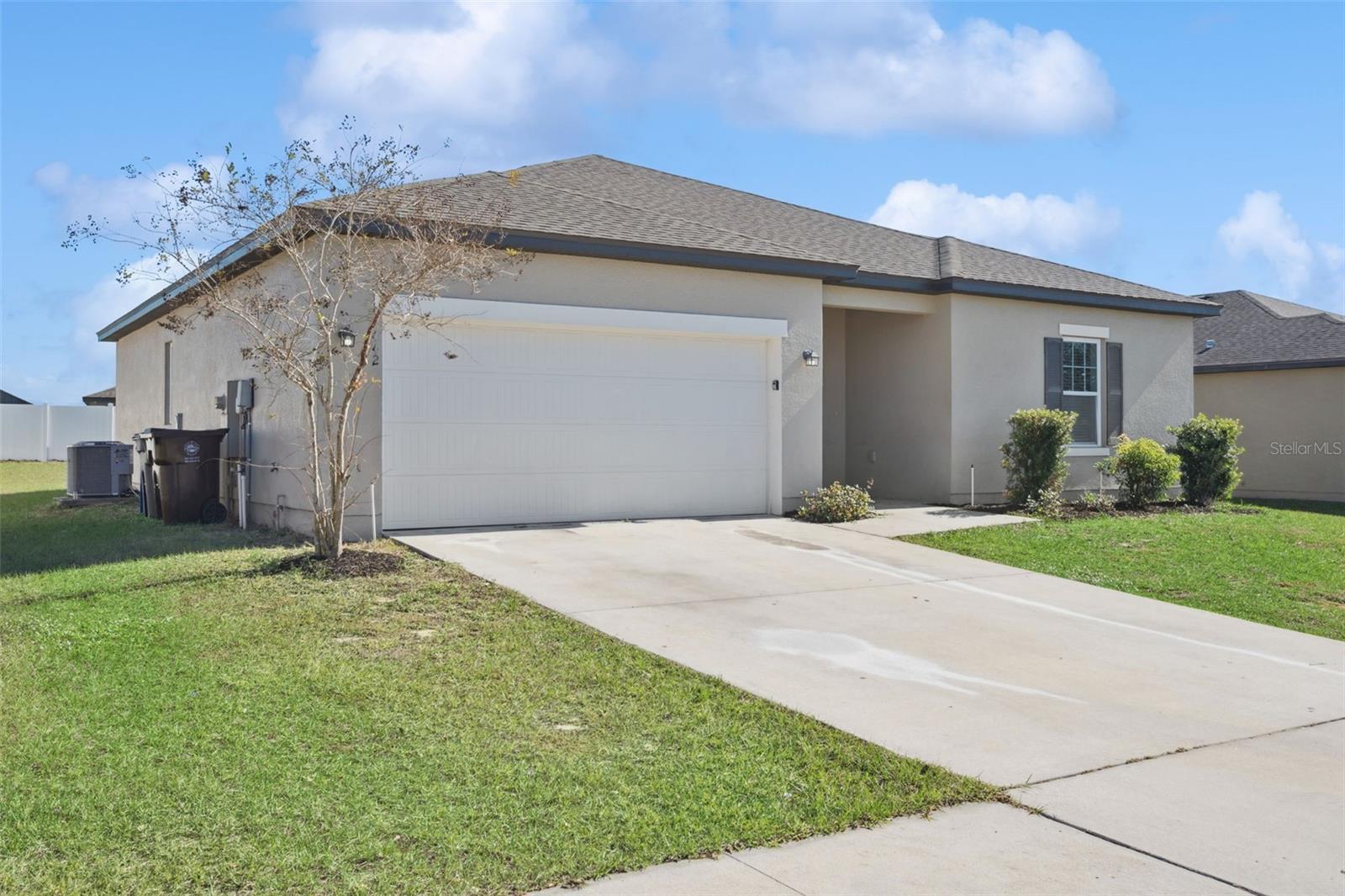 Image 2 of 32 For 442 Stillwater Lane