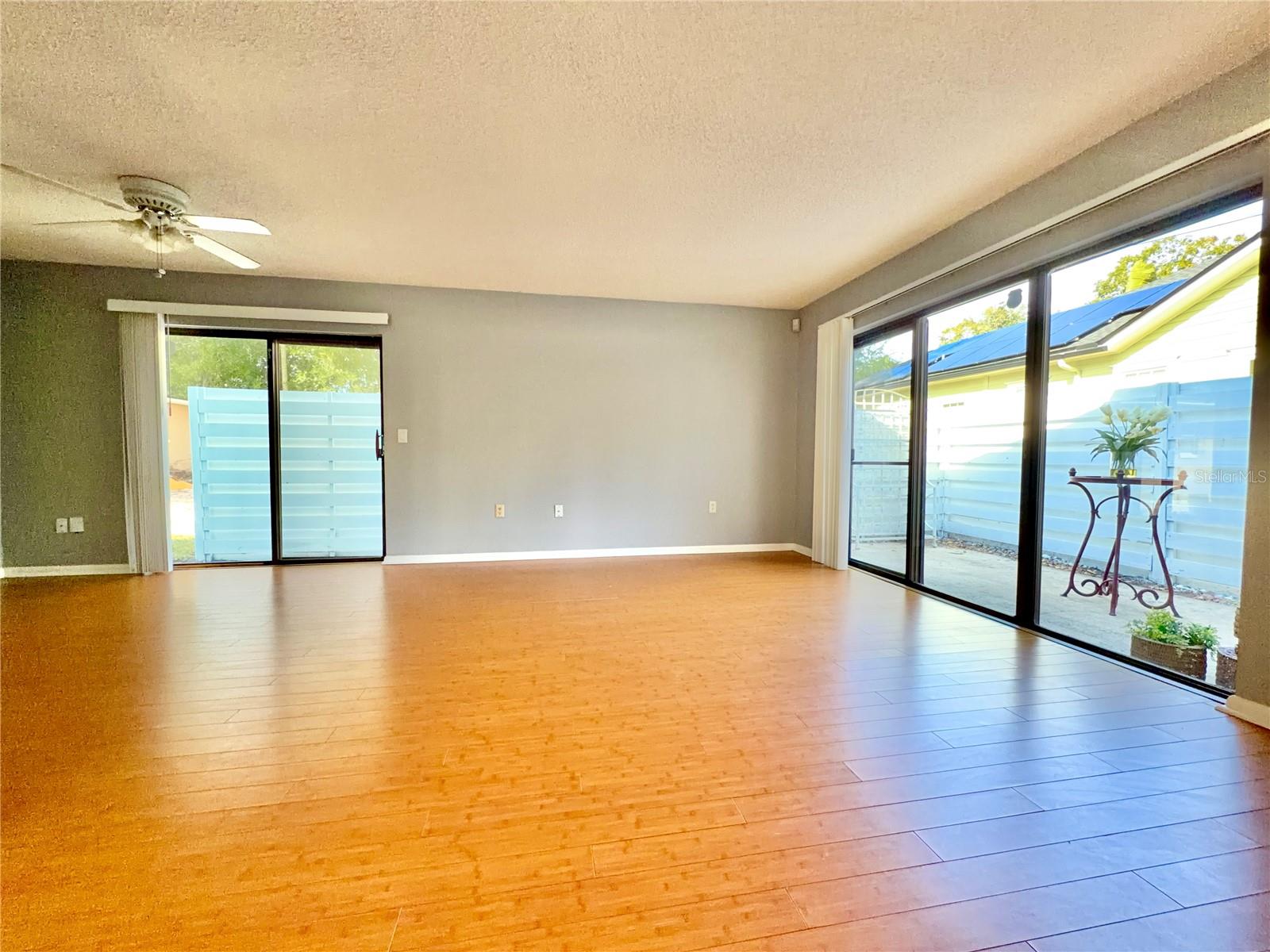 Image 14 of 24 For 2 Shine Avenue