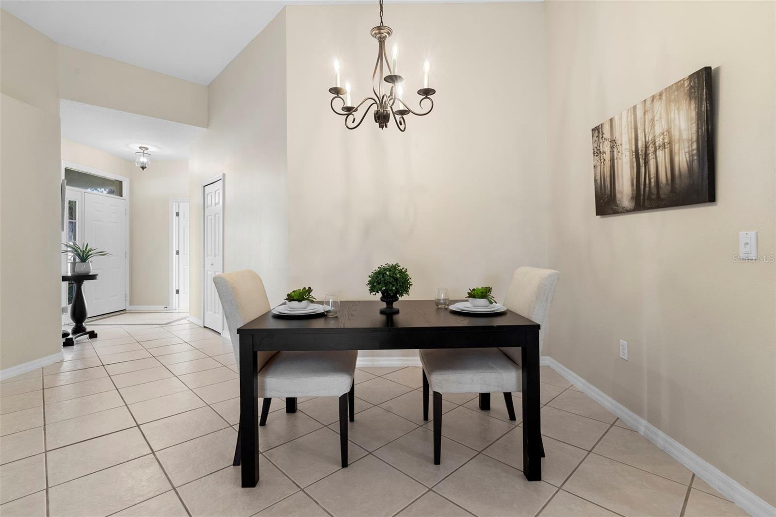 Image 13 of 59 For 439 Foxhill Drive