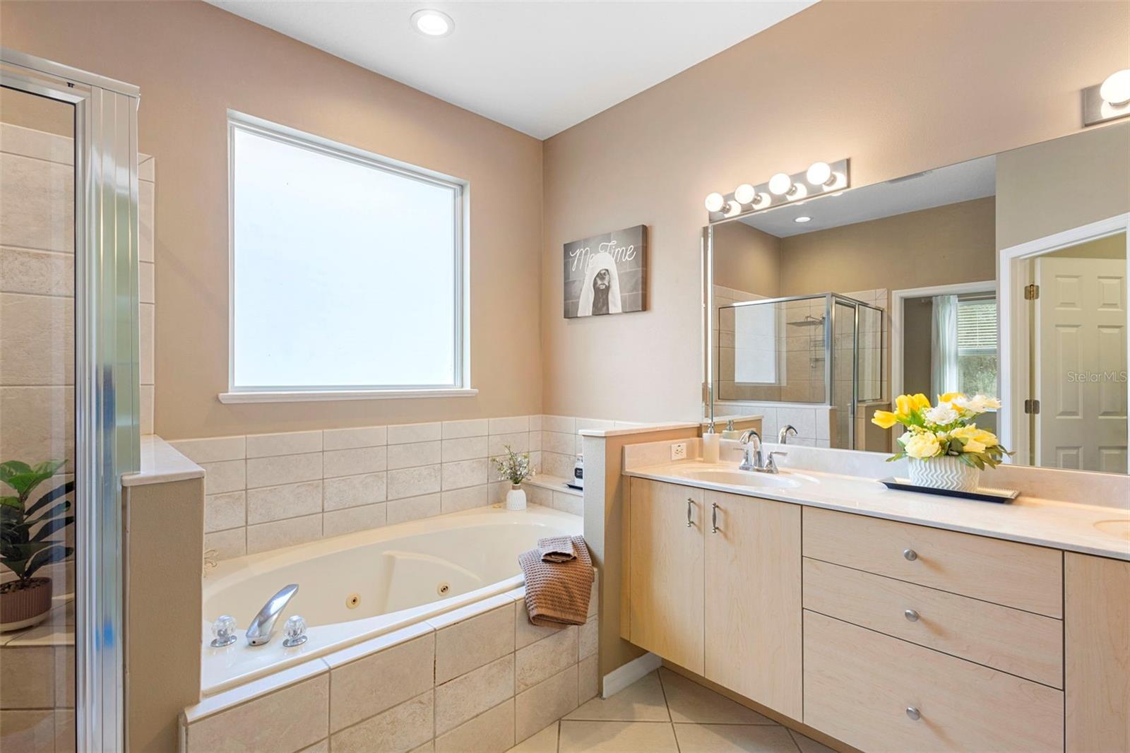 Image 31 of 59 For 439 Foxhill Drive