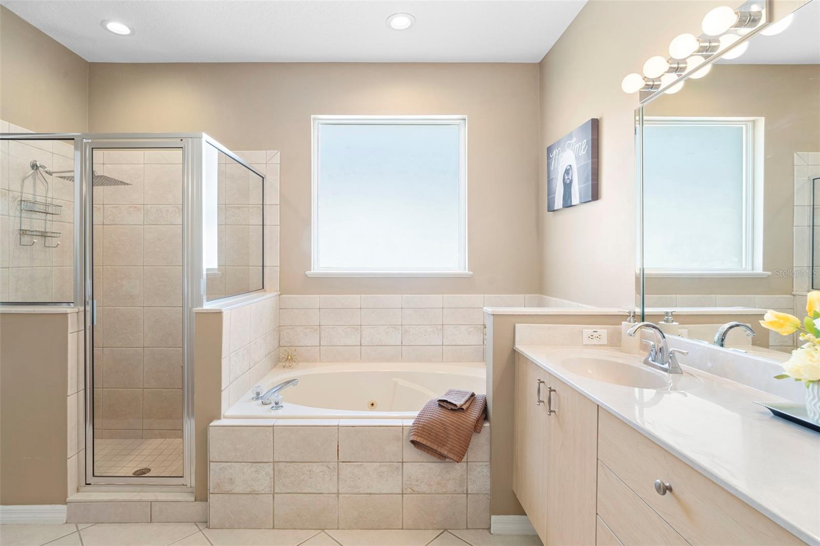 Image 32 of 59 For 439 Foxhill Drive