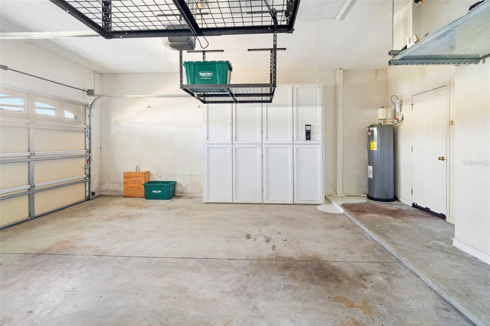 Image 43 of 59 For 439 Foxhill Drive