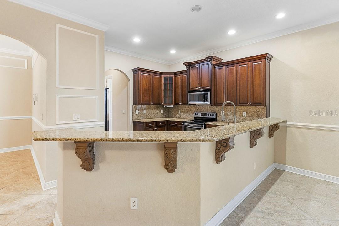 Image 25 of 62 For 2081 Bayshore Boulevard