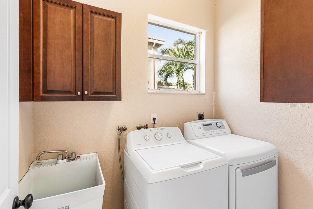 Image 38 of 62 For 2081 Bayshore Boulevard