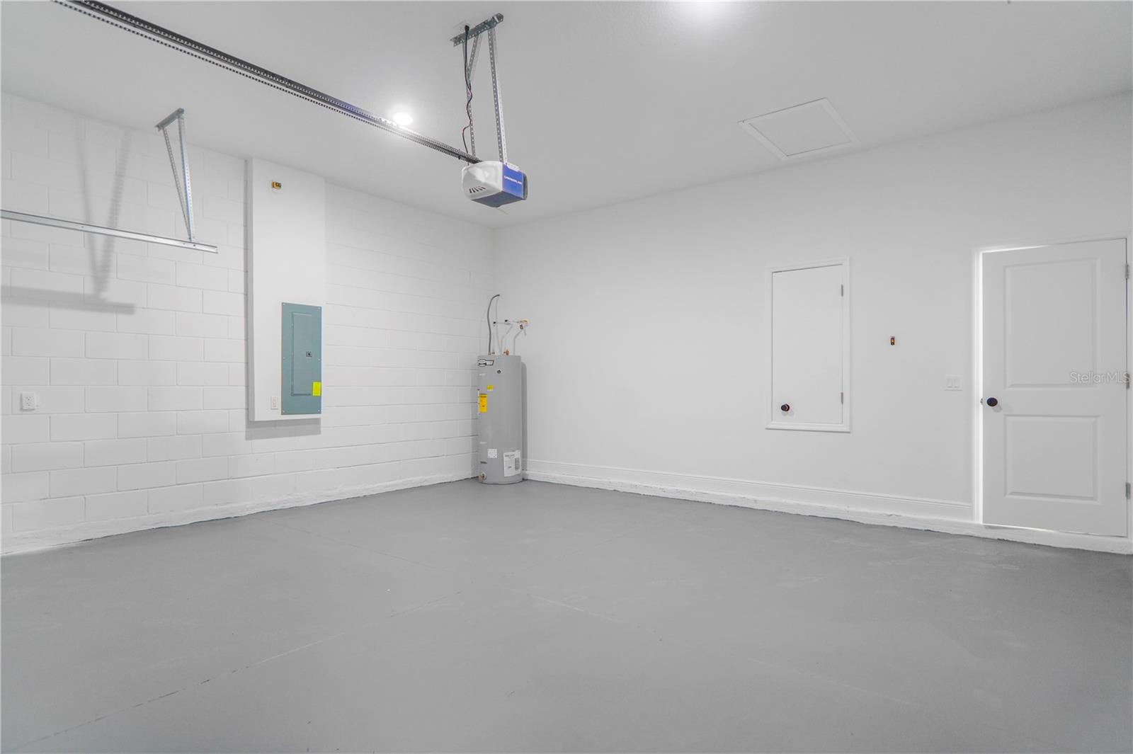 Image 11 of 51 For 1915 Linden Drive