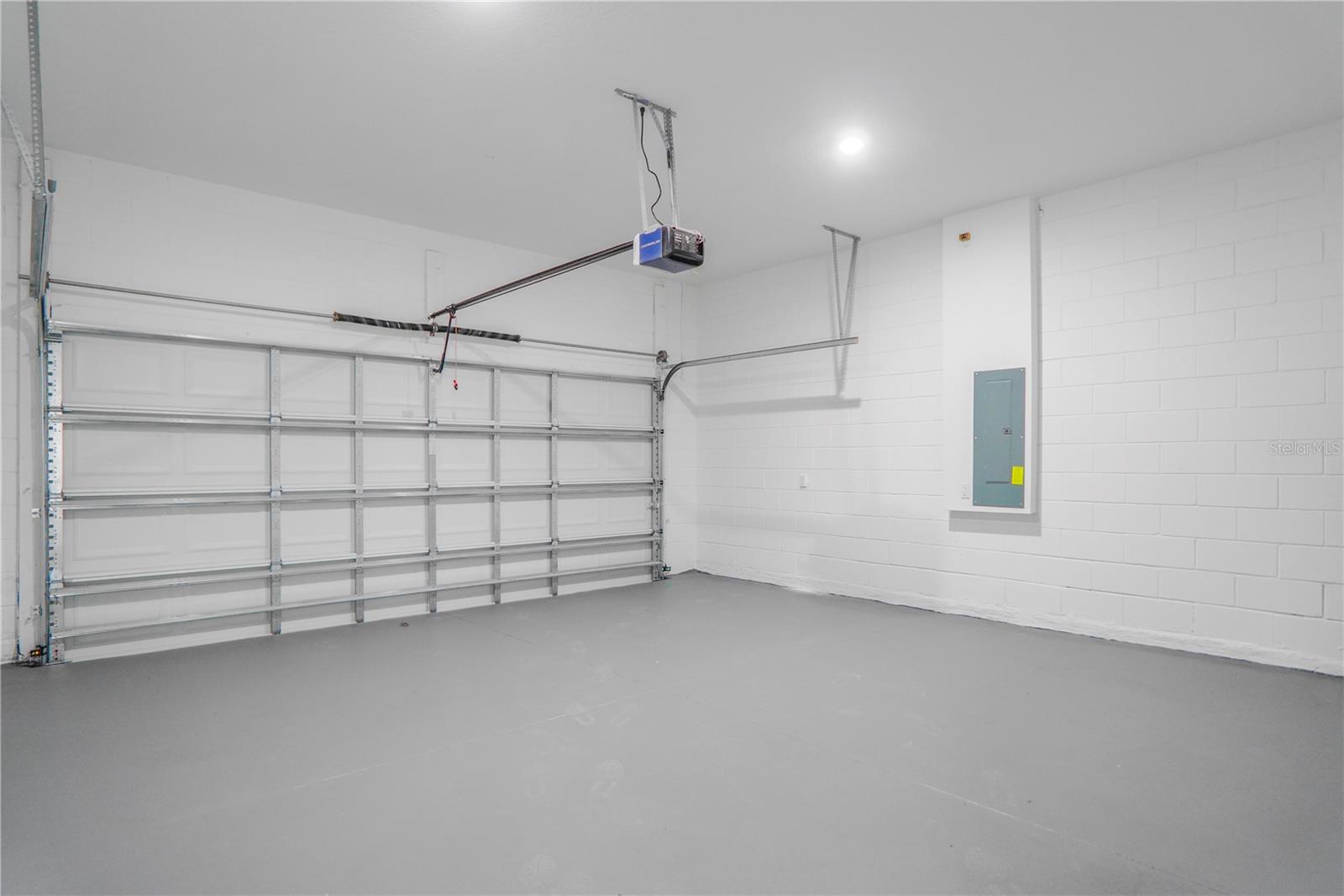 Image 12 of 51 For 1915 Linden Drive