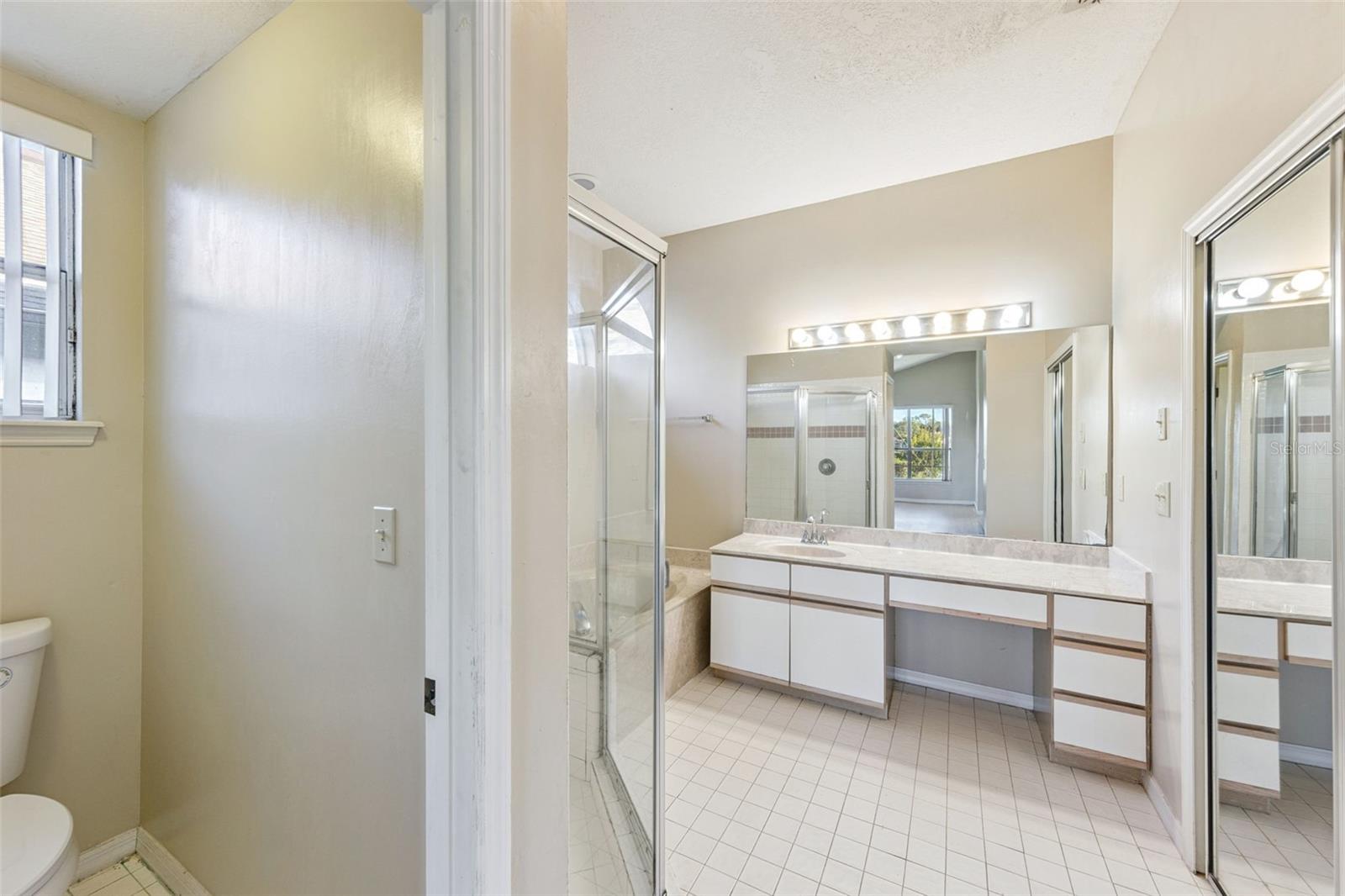 Image 16 of 32 For 472 Arrowmount Place