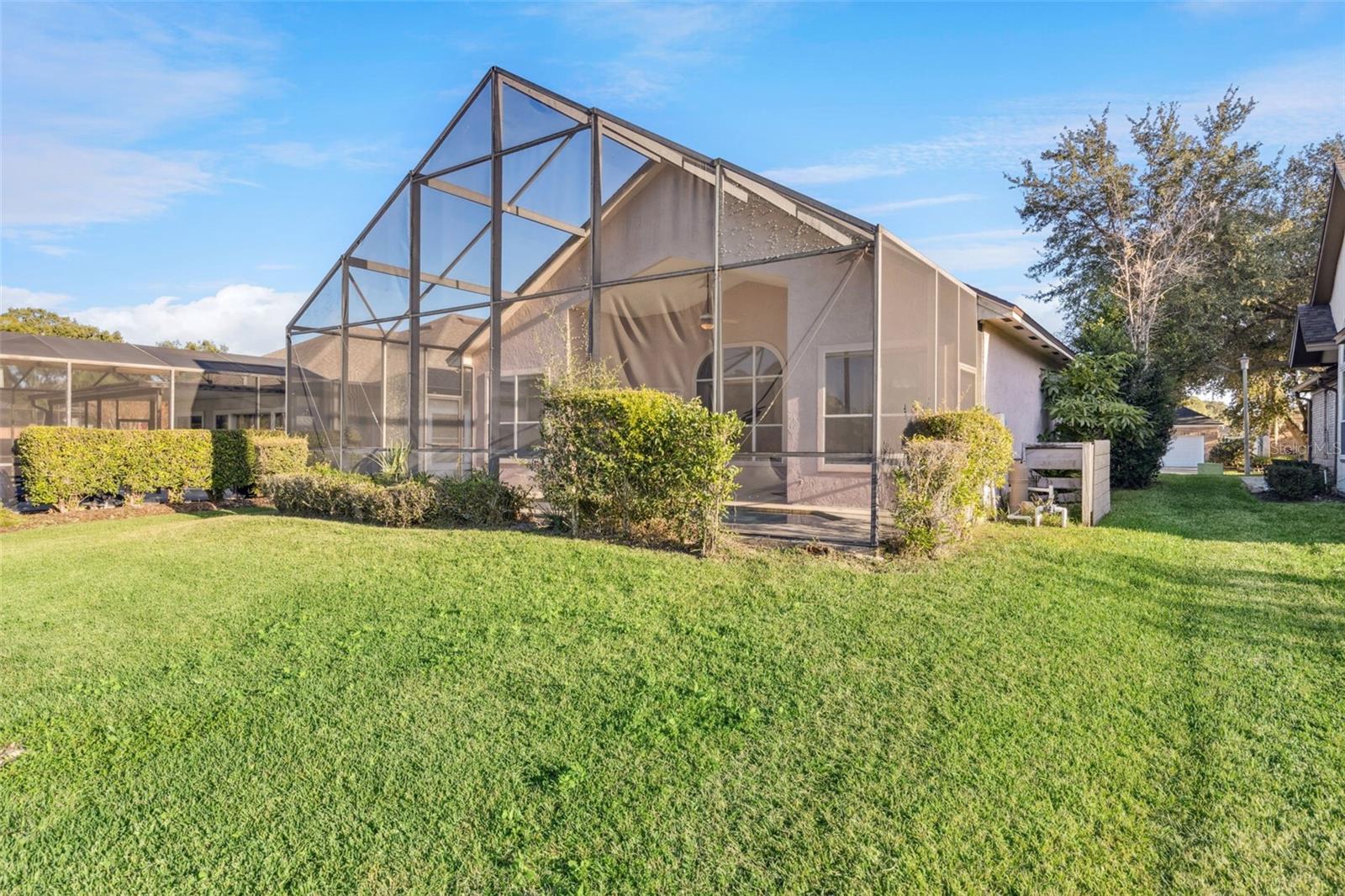 Image 27 of 32 For 472 Arrowmount Place