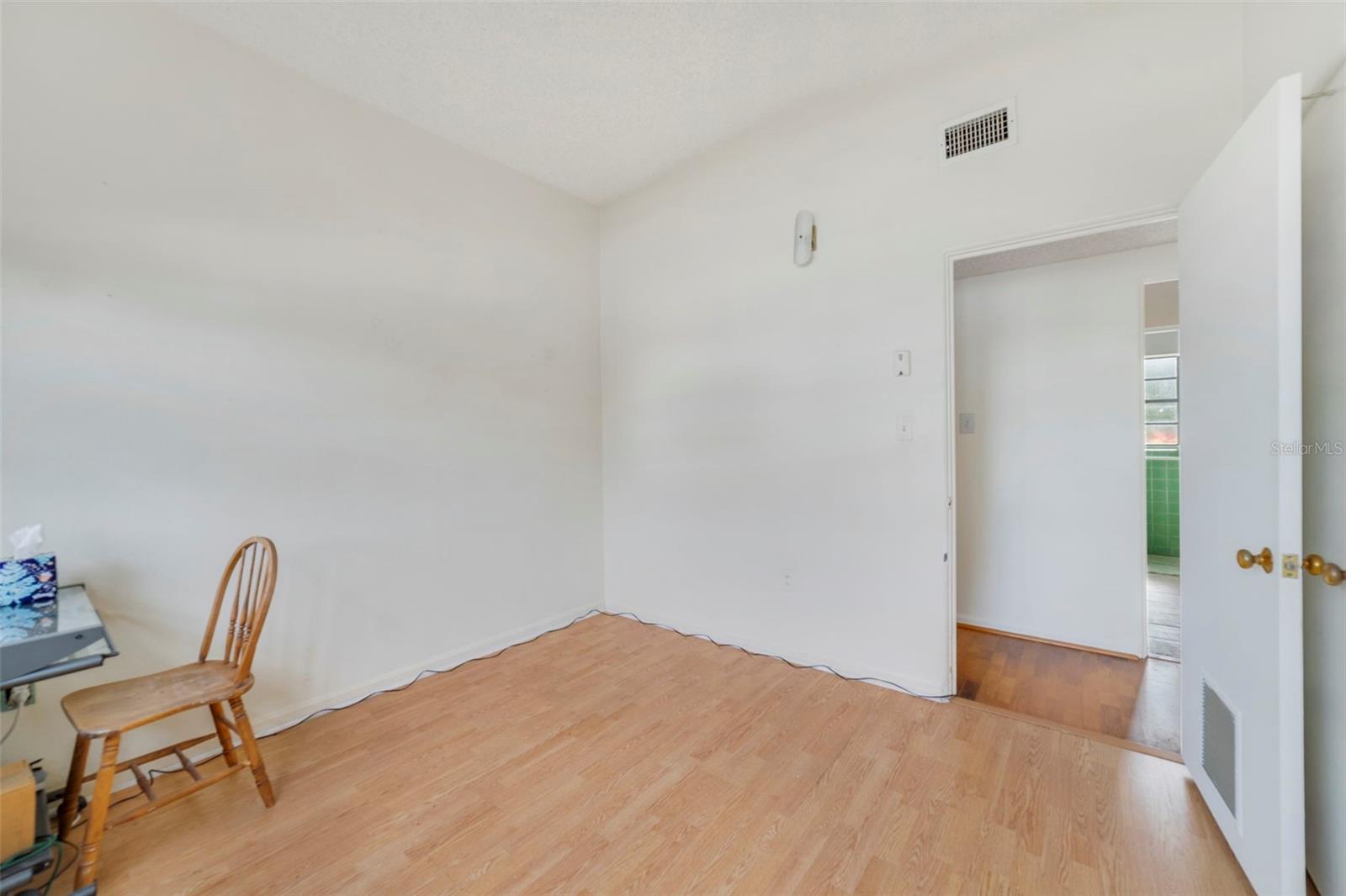 Image 13 of 26 For 6615 Beamer Way