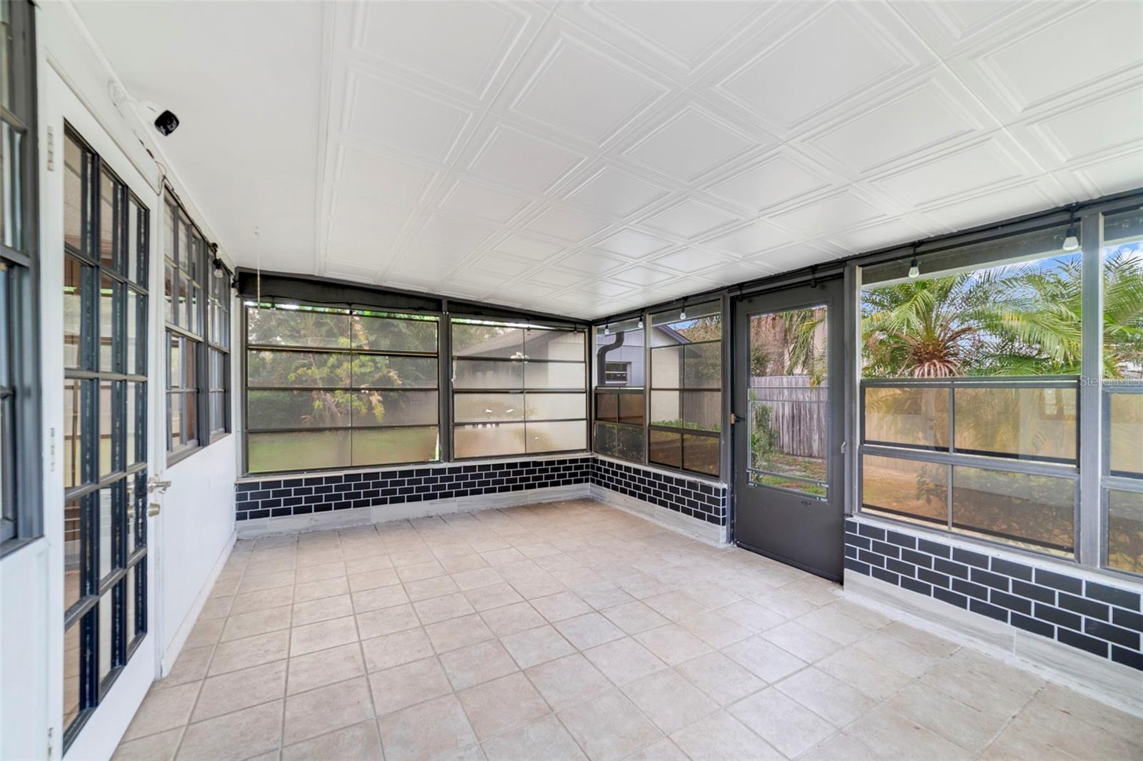 Image 19 of 26 For 6615 Beamer Way