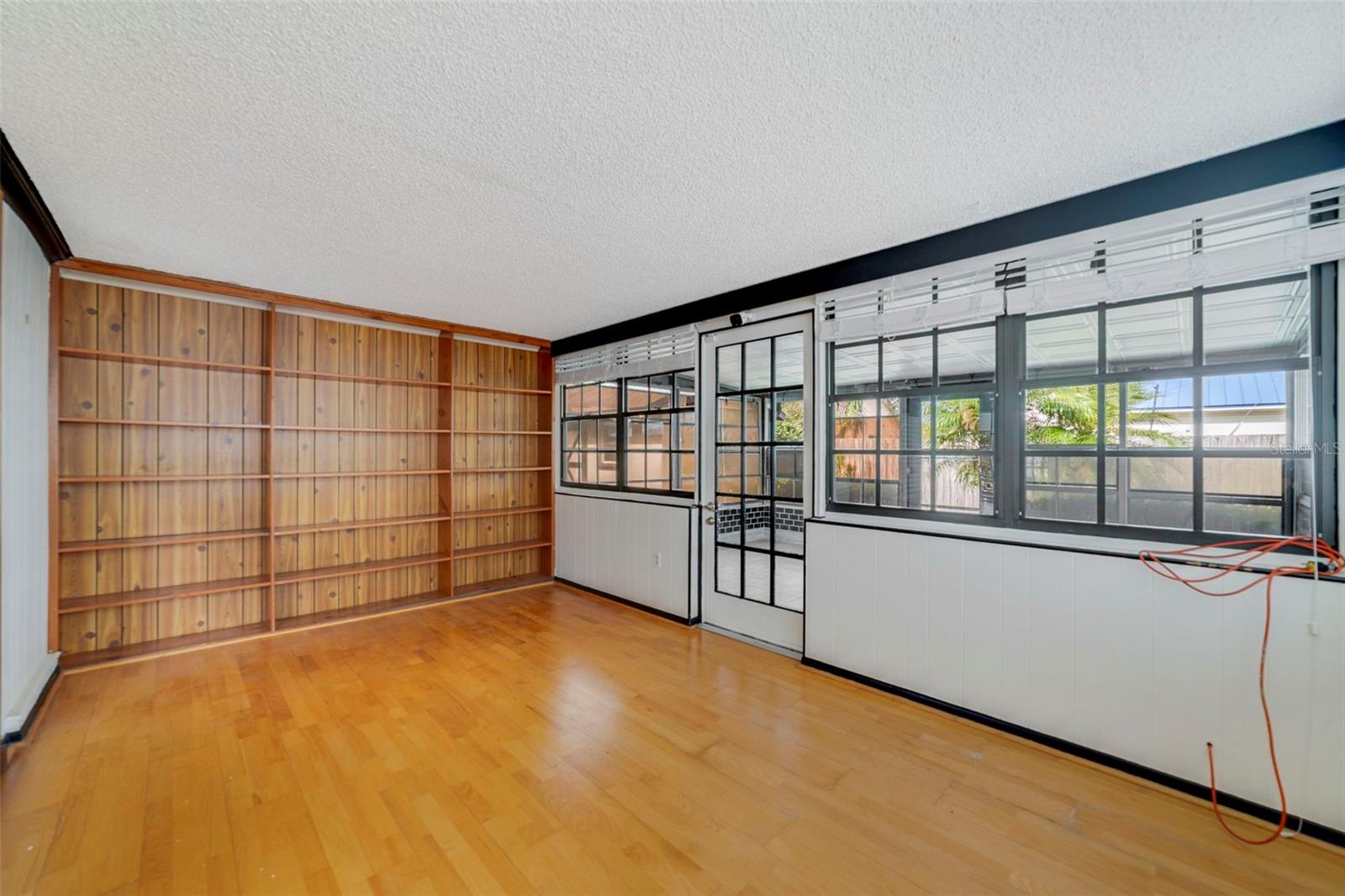 Image 25 of 26 For 6615 Beamer Way