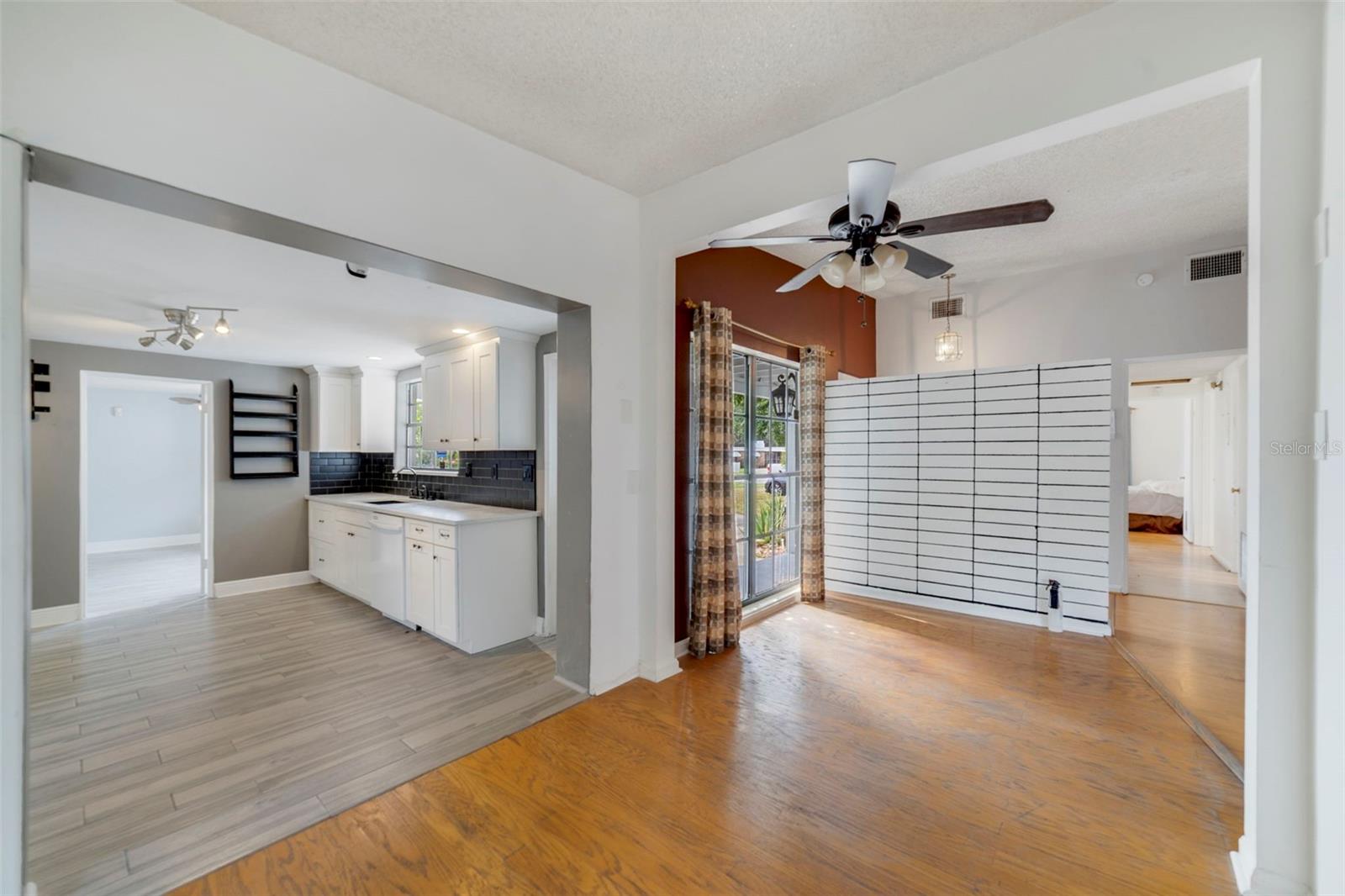 Image 5 of 26 For 6615 Beamer Way