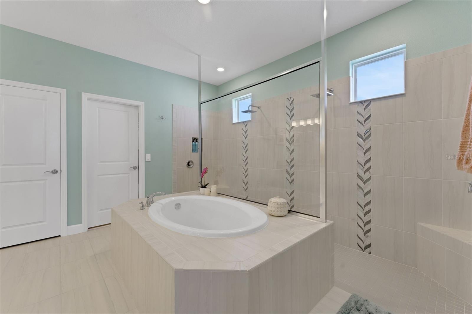 Image 22 of 55 For 2958 Crest Wave Drive