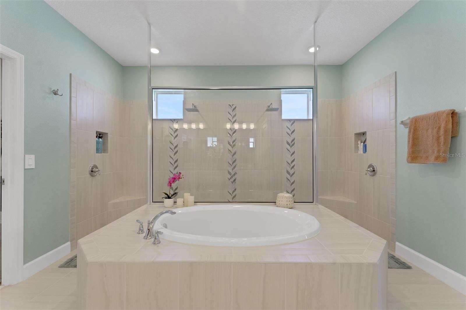 Image 25 of 55 For 2958 Crest Wave Drive