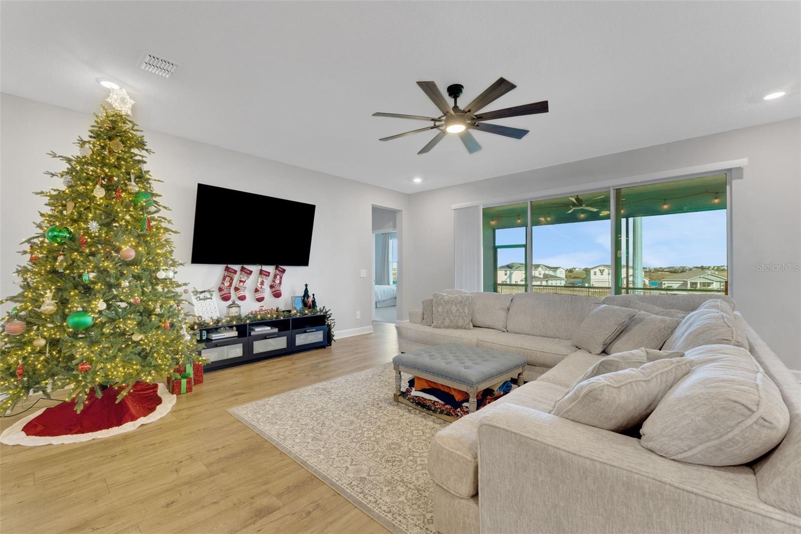 Image 7 of 55 For 2958 Crest Wave Drive