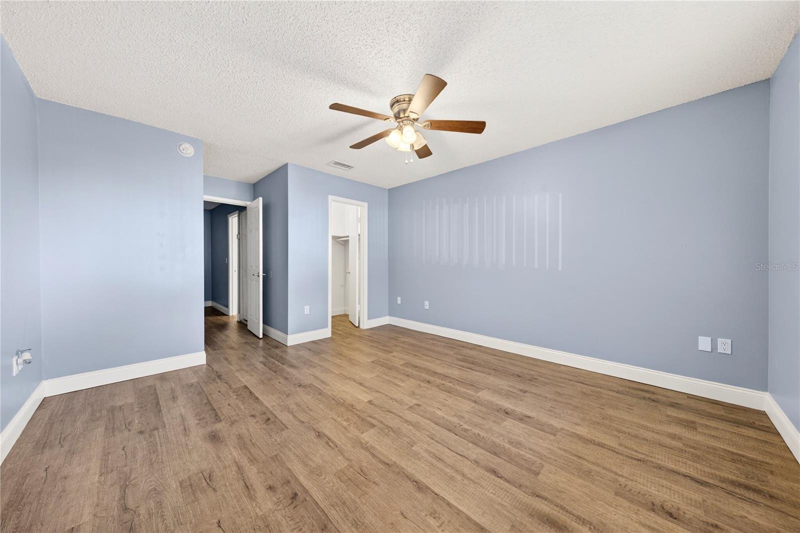 Image 16 of 31 For 4223 S. Semoran Blvd  9