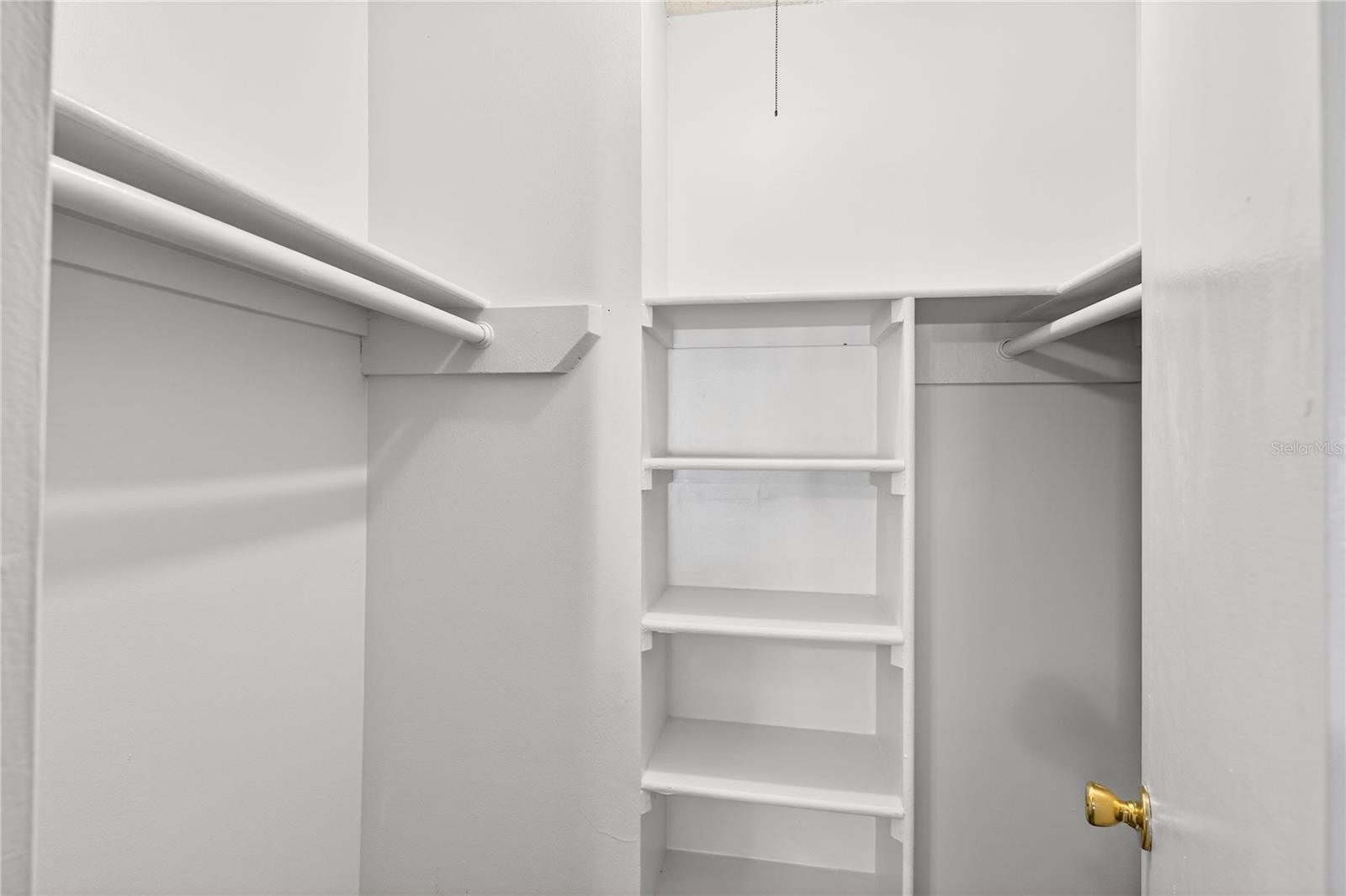 Image 19 of 31 For 4223 S. Semoran Blvd  9