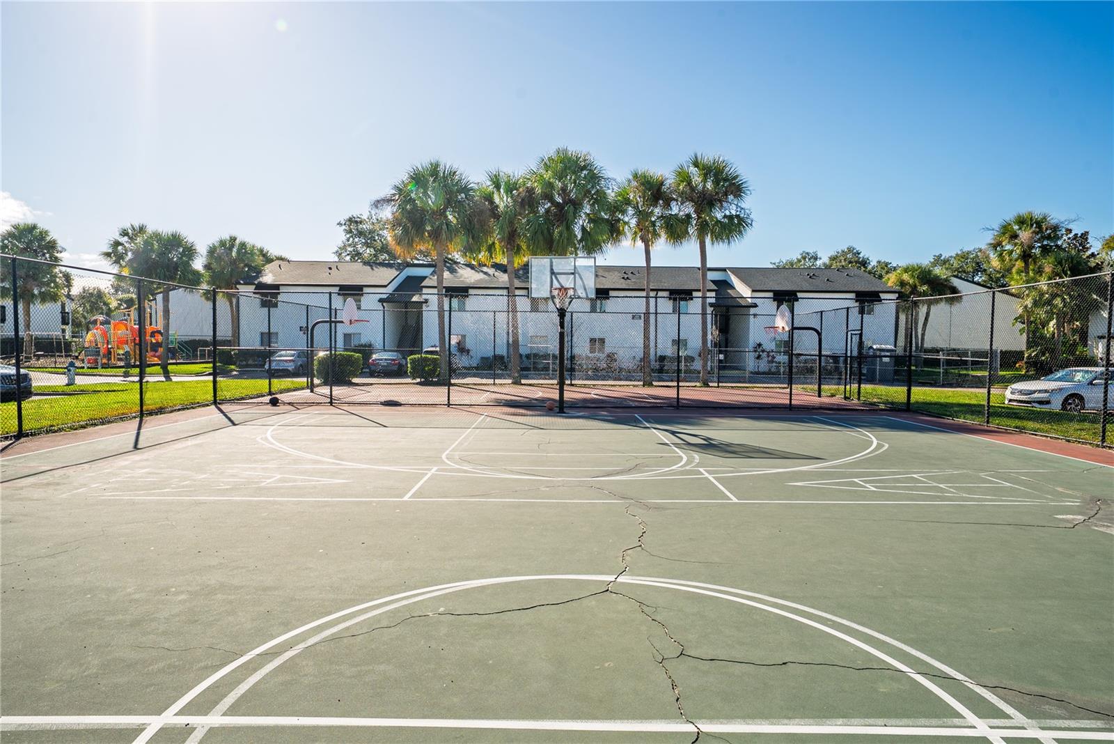 Image 29 of 31 For 4223 S. Semoran Blvd  9