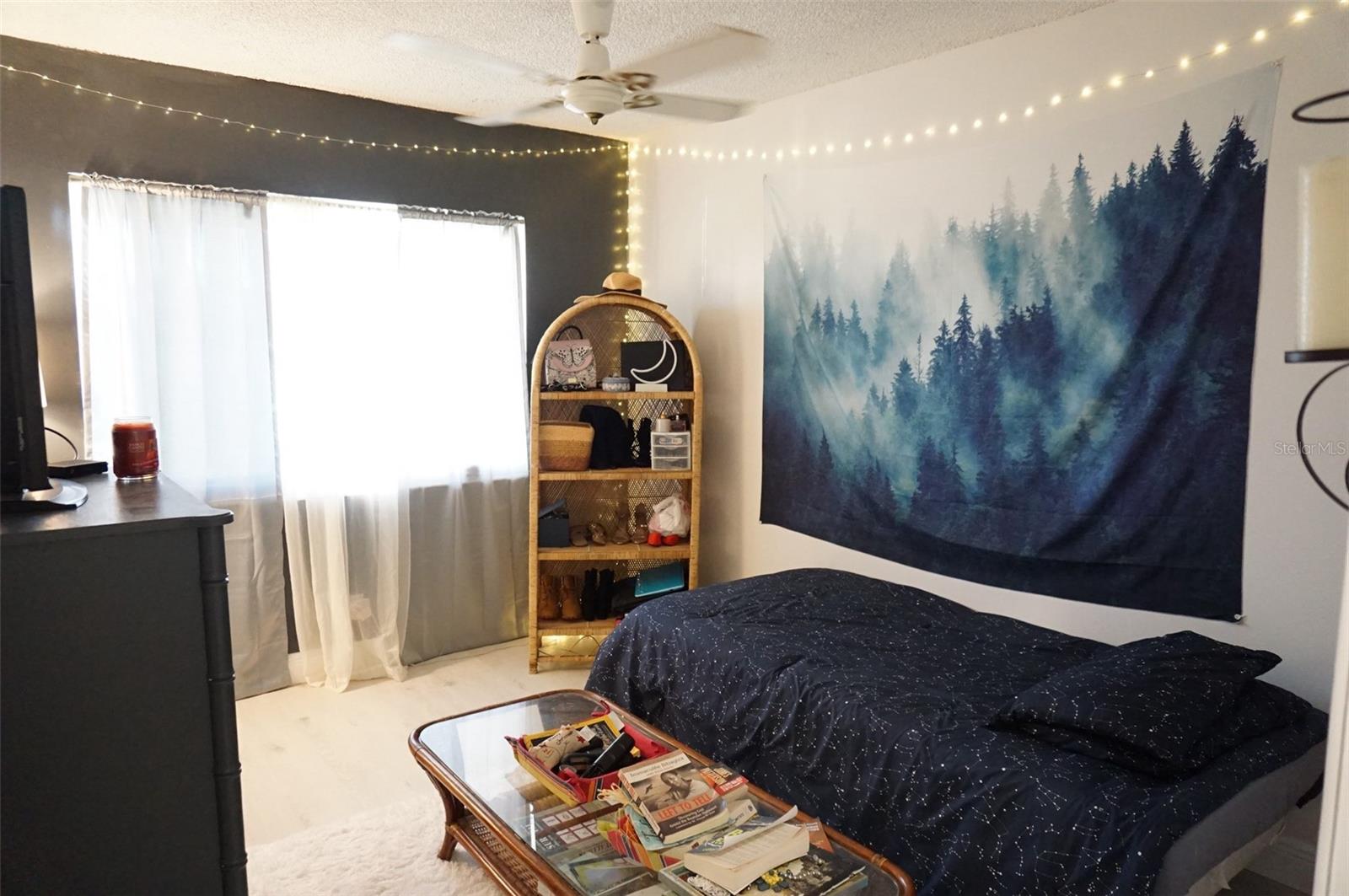 Image 7 of 7 For 210 Salisbury I  I