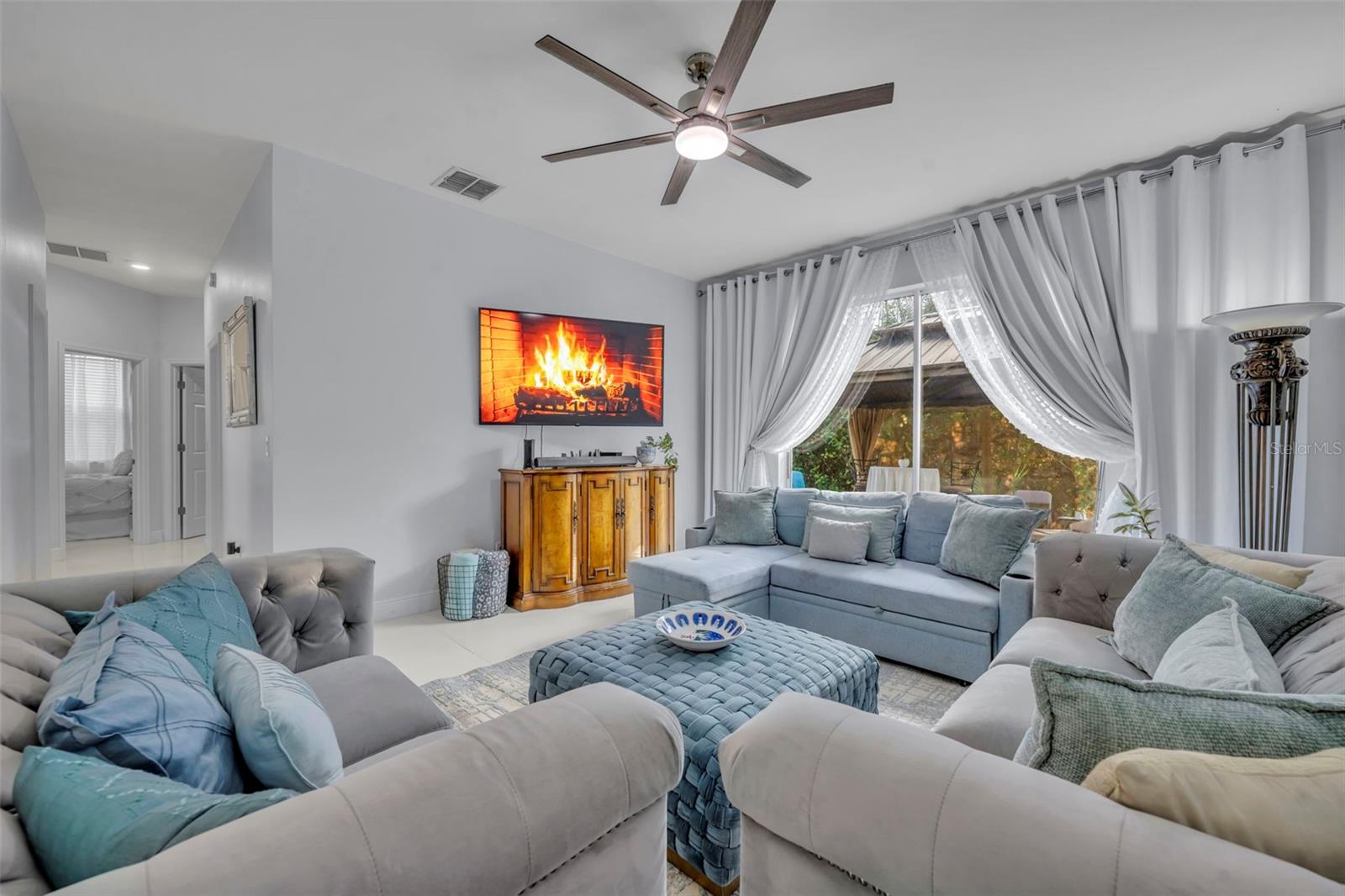 Image 20 of 37 For 5303 Adair Oak Drive