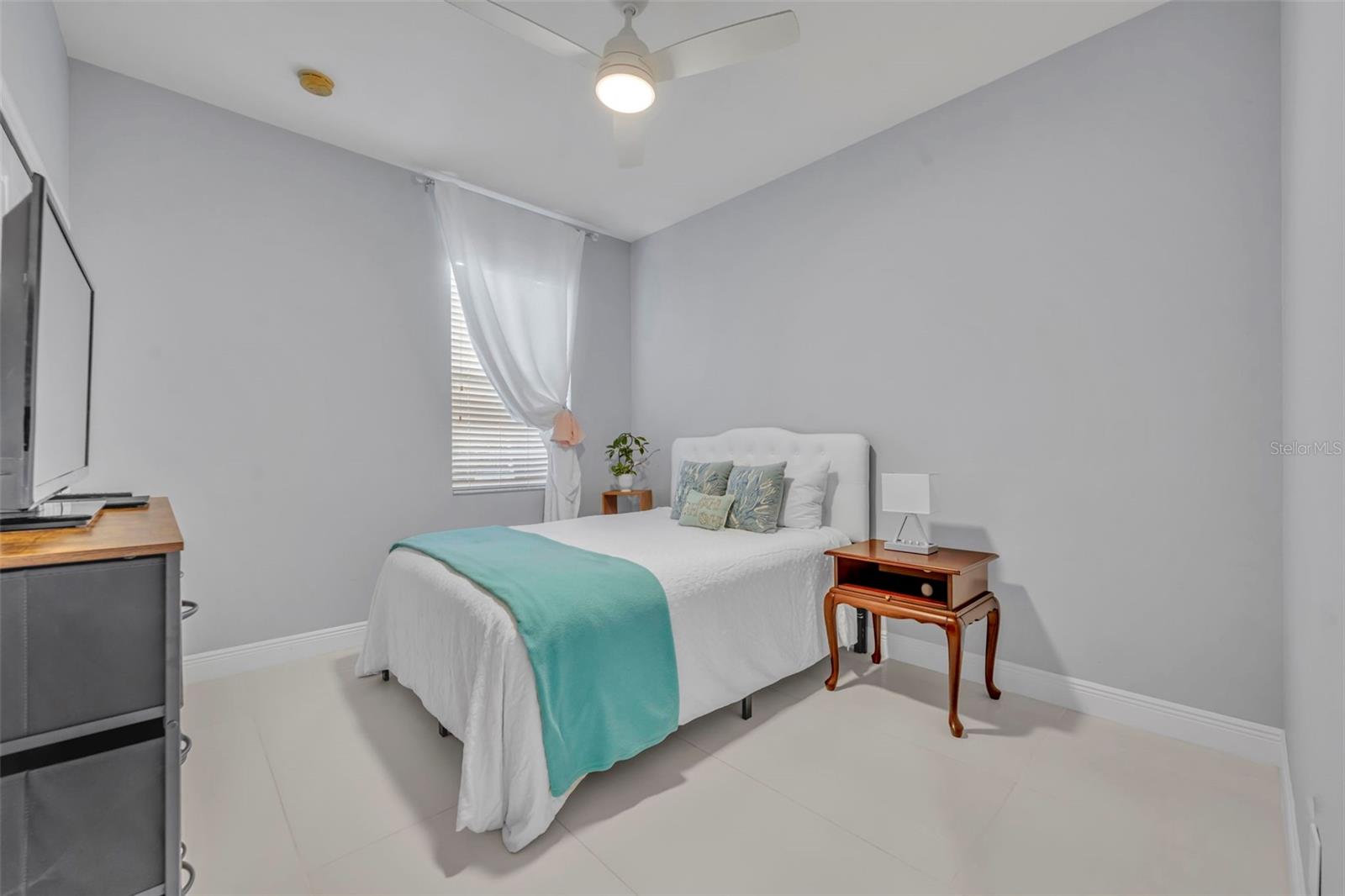 Image 23 of 37 For 5303 Adair Oak Drive