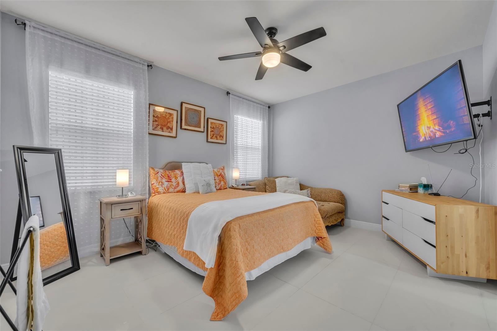 Image 27 of 37 For 5303 Adair Oak Drive