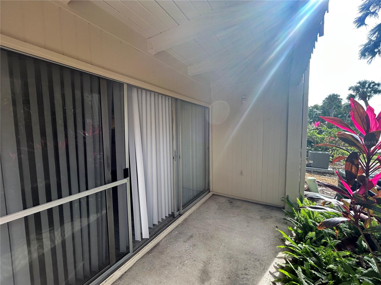 Image 12 of 14 For 608 Orange Drive 181