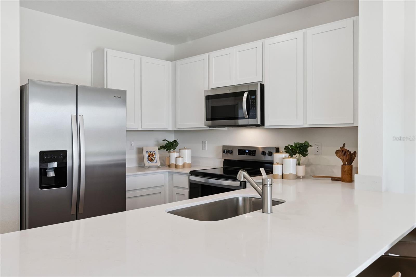 Image 9 of 30 For 1355 Tallowwood Ln