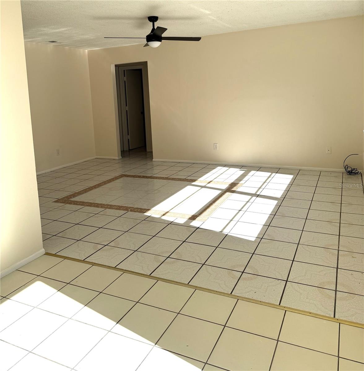 Image 20 of 22 For 344 Martin Street