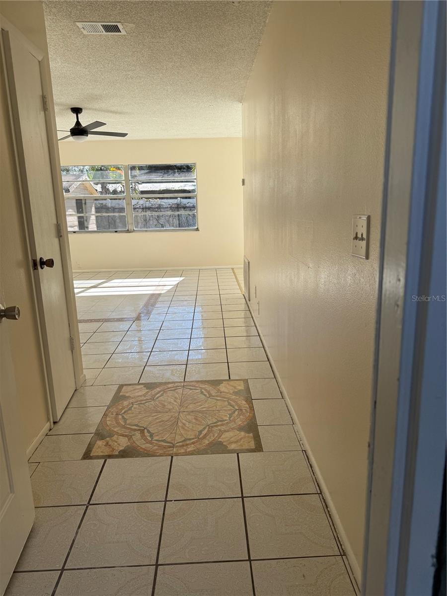 Image 3 of 22 For 344 Martin Street