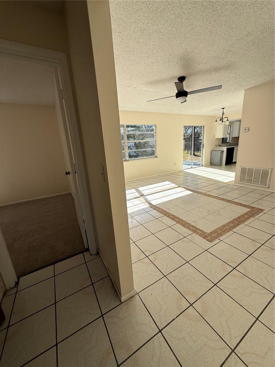 Image 4 of 22 For 344 Martin Street