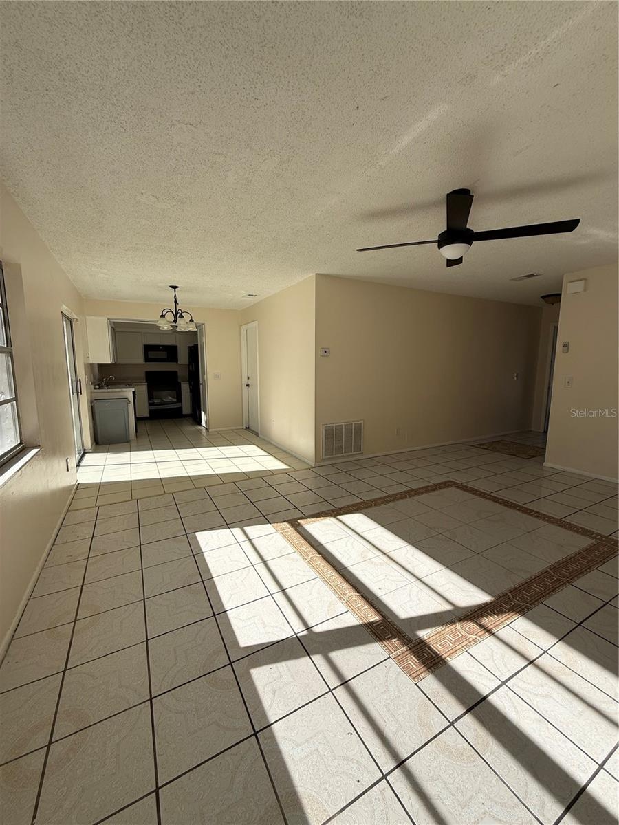 Image 5 of 22 For 344 Martin Street