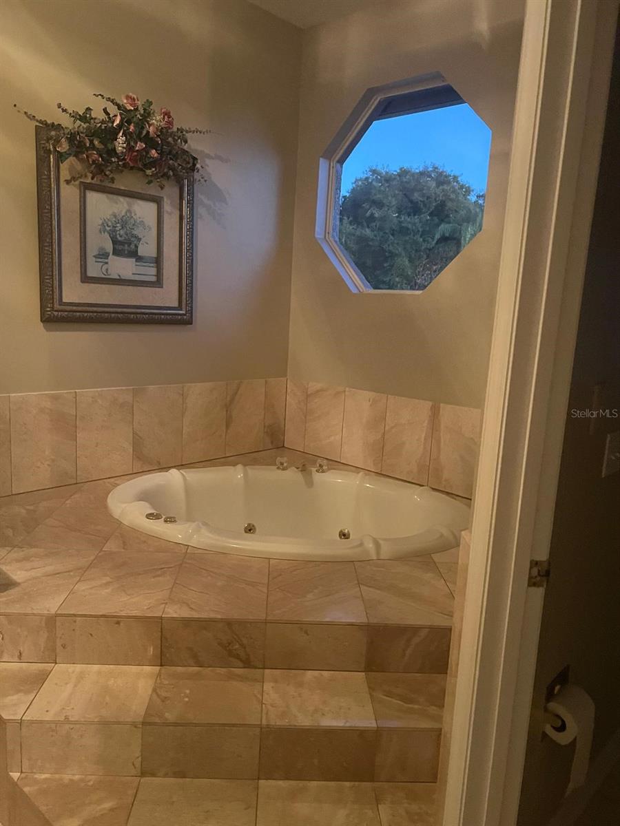 Image 13 of 18 For 981 Tuskawilla Trail